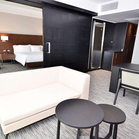 Hilton Garden Inn איקוויקה מראה חיצוני תמונה