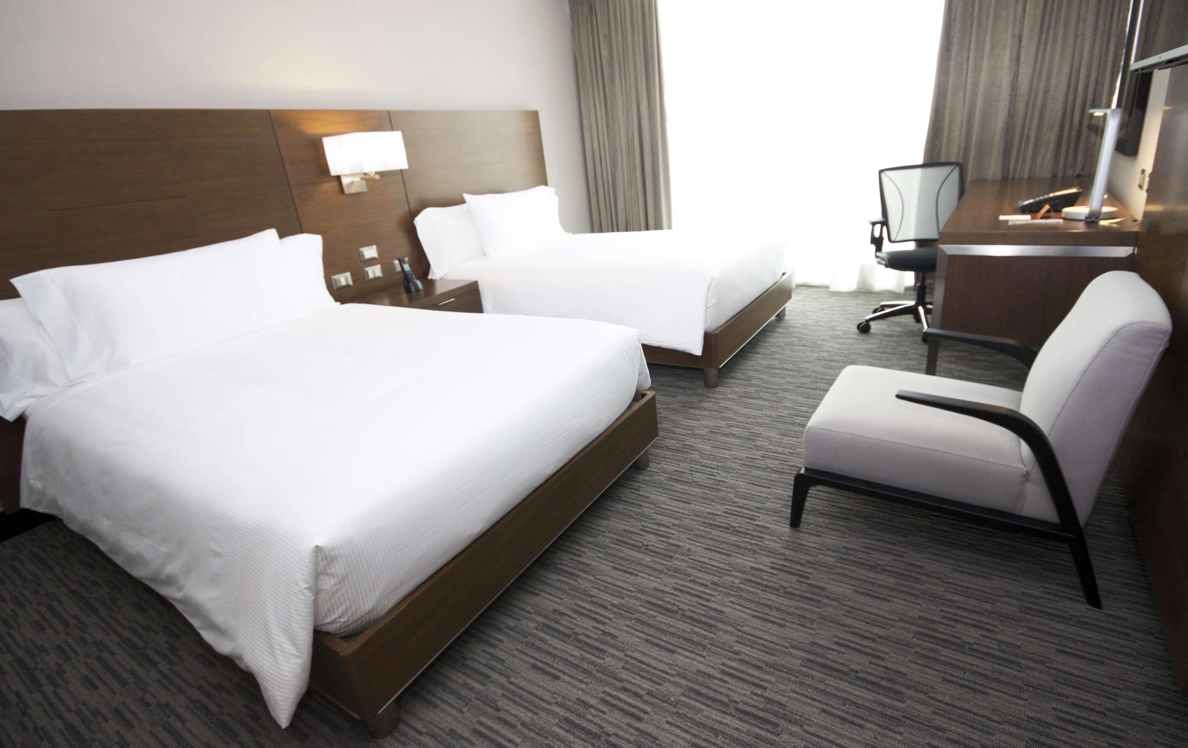 Hilton Garden Inn איקוויקה מראה חיצוני תמונה