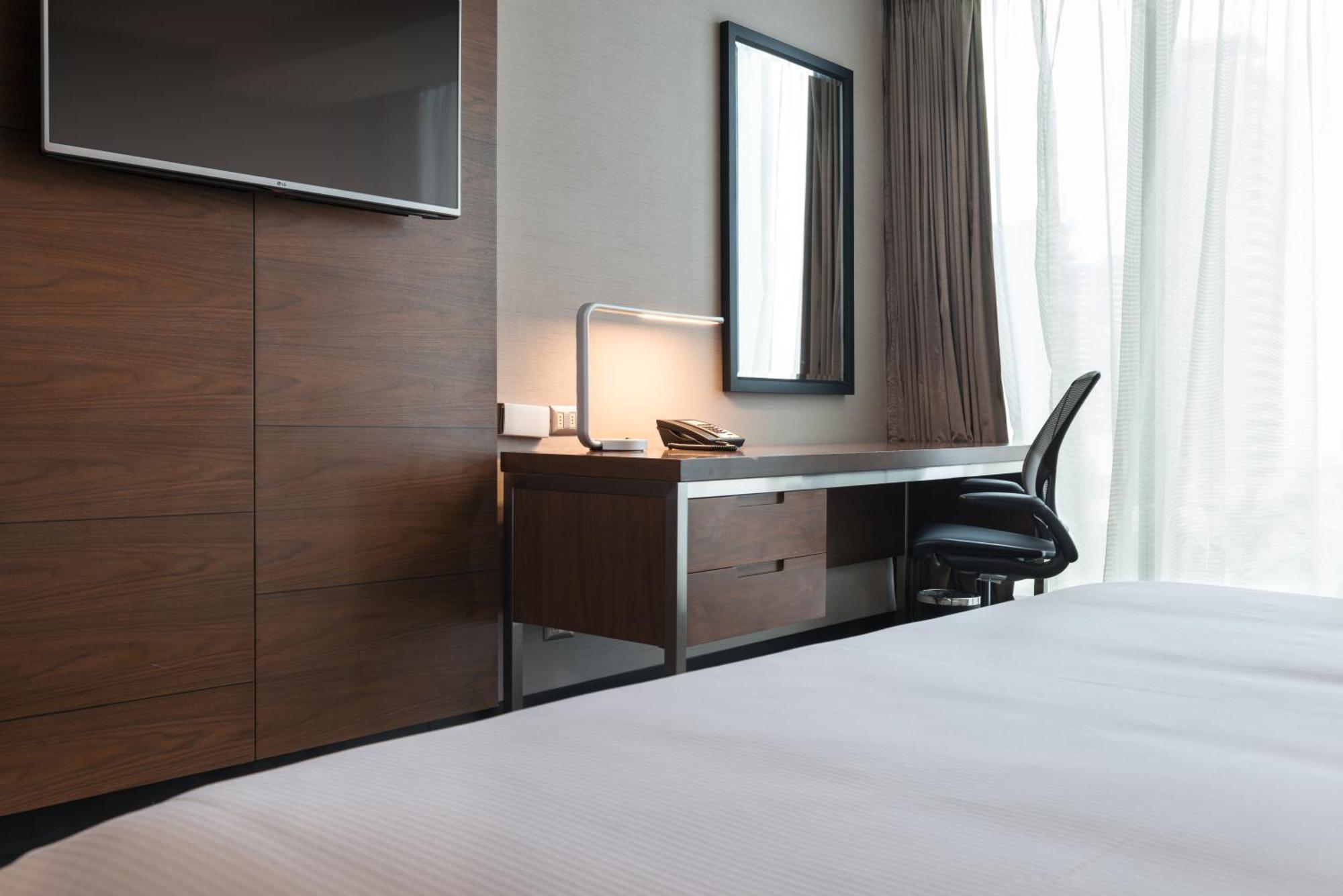 Hilton Garden Inn איקוויקה מראה חיצוני תמונה