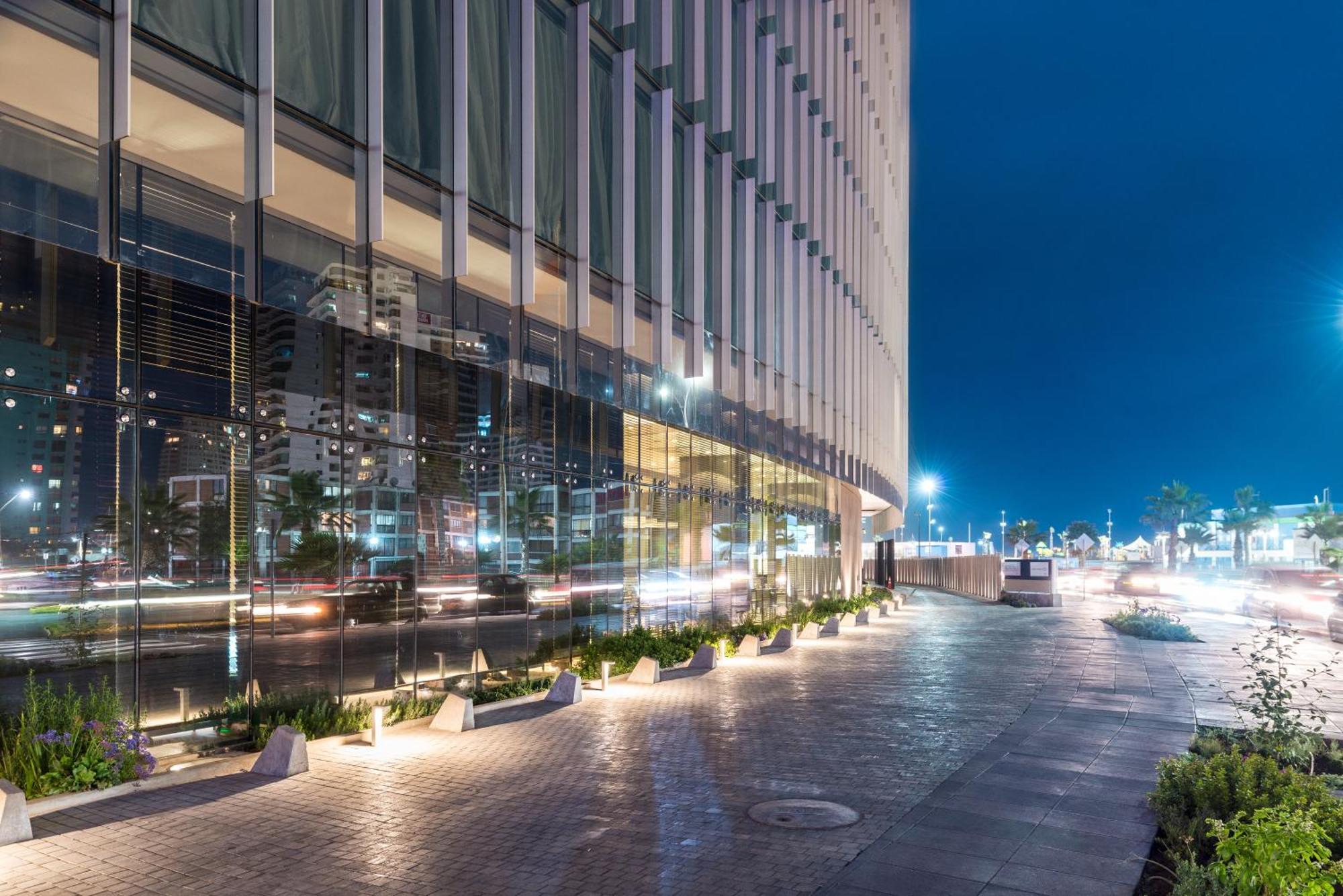 Hilton Garden Inn איקוויקה מראה חיצוני תמונה