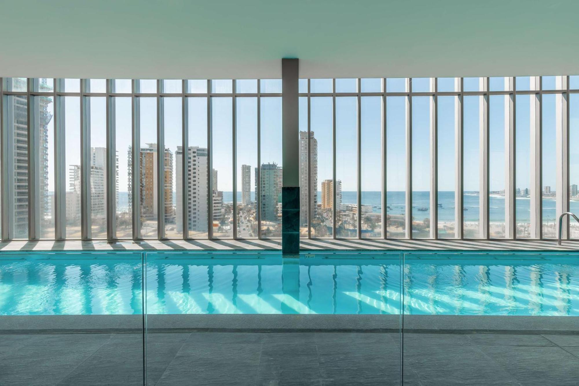 Hilton Garden Inn איקוויקה מראה חיצוני תמונה