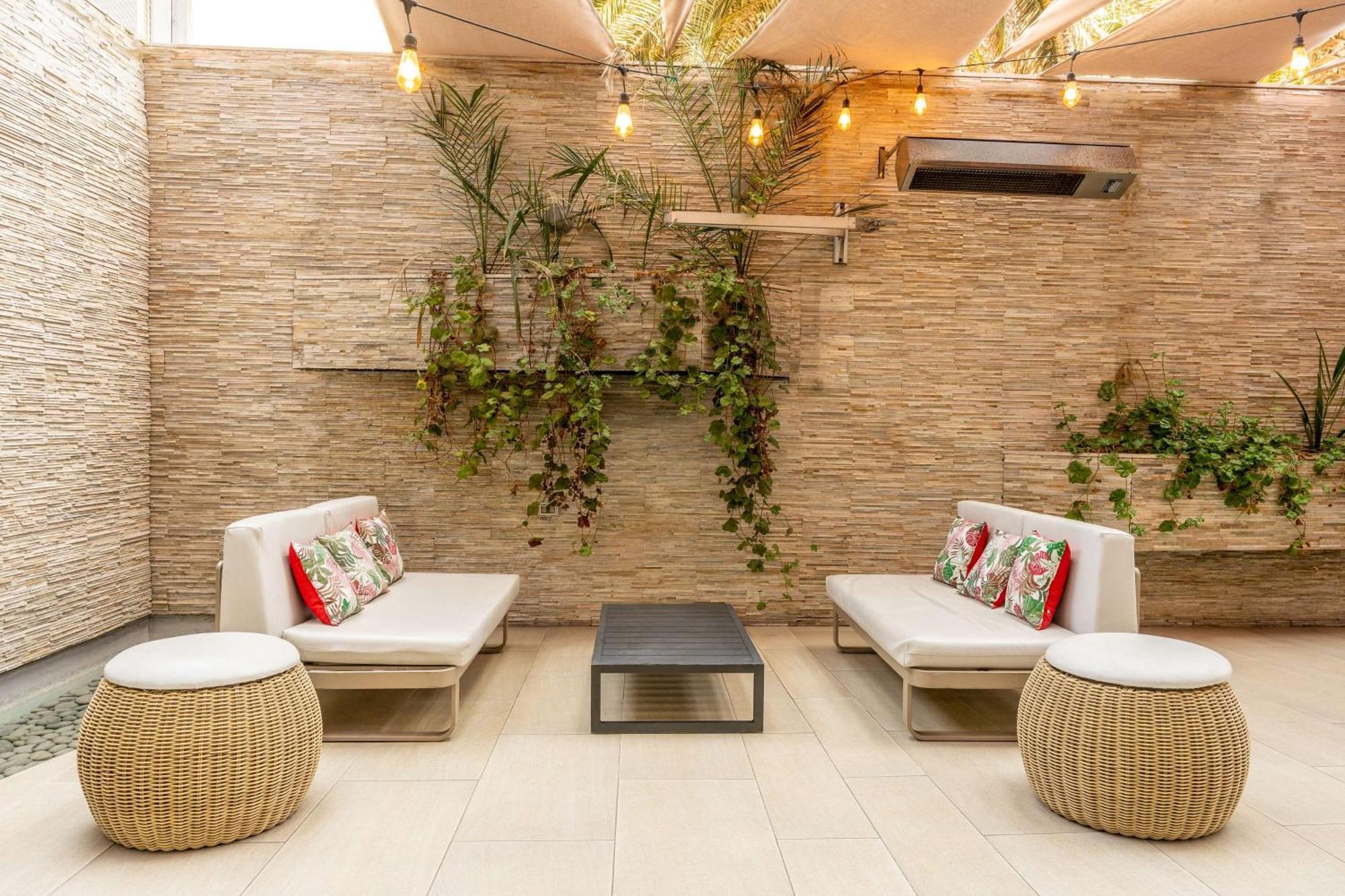 Hilton Garden Inn איקוויקה מראה חיצוני תמונה